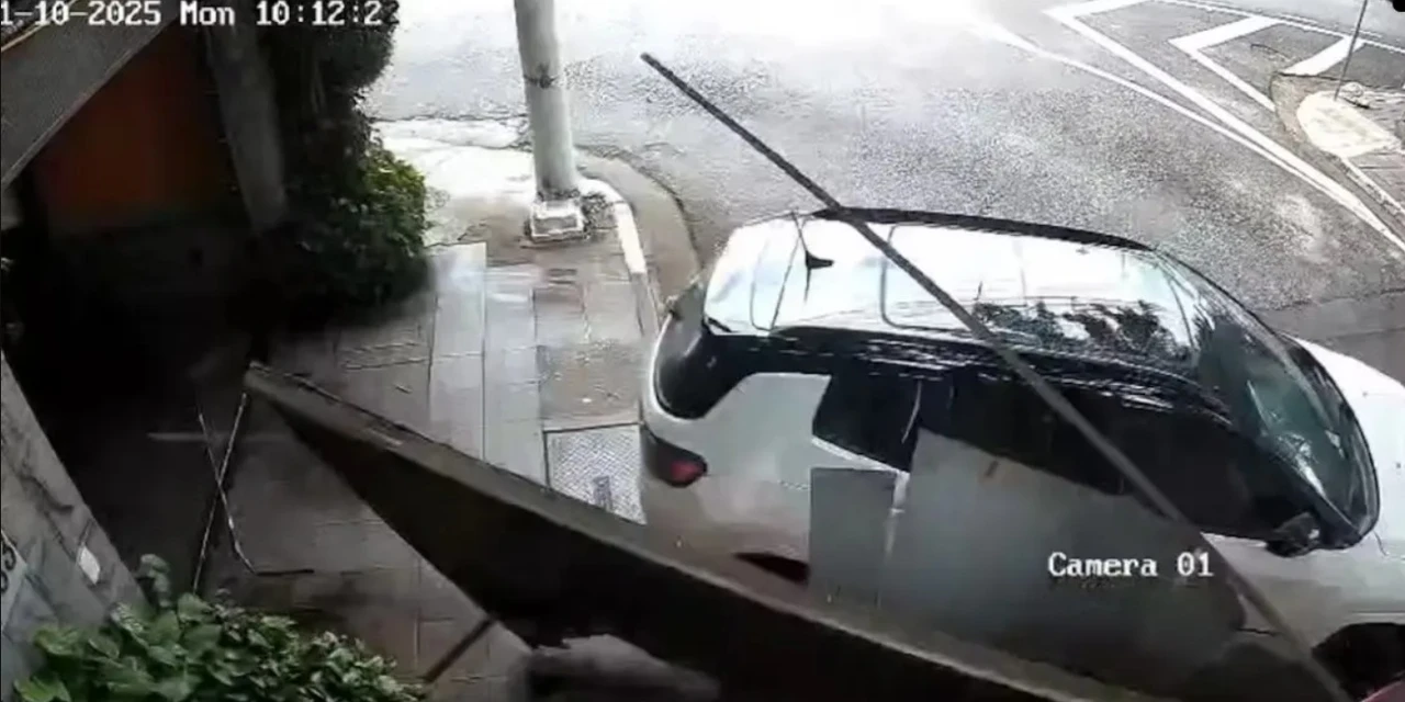 Motorista bêbada derruba portão de motel para fugir sem pagar e é presa após bater em carros