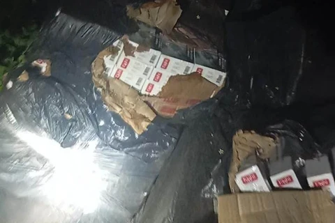 Contrabando; PRE encontra caixas de cigarros abandonados, em Tibagi 