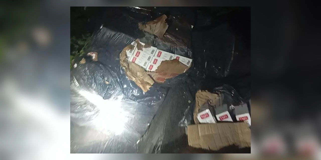 Contrabando; PRE encontra caixas de cigarros abandonados, em Tibagi 