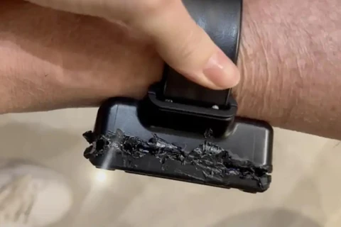 Bolsonaro usou solda para tentar abrir tornozeleira; confira vídeo