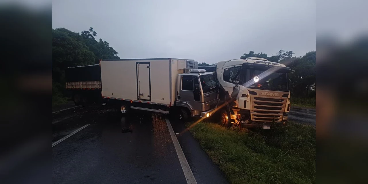 Caminhoneiro de 21 anos morre em acidente na BR-376, em PG 