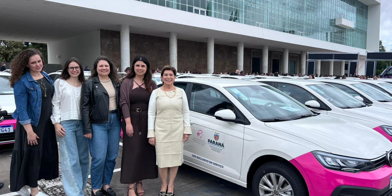 Ponta Grossa recebe veículo para reforçar políticas públicas voltadas às mulheres 