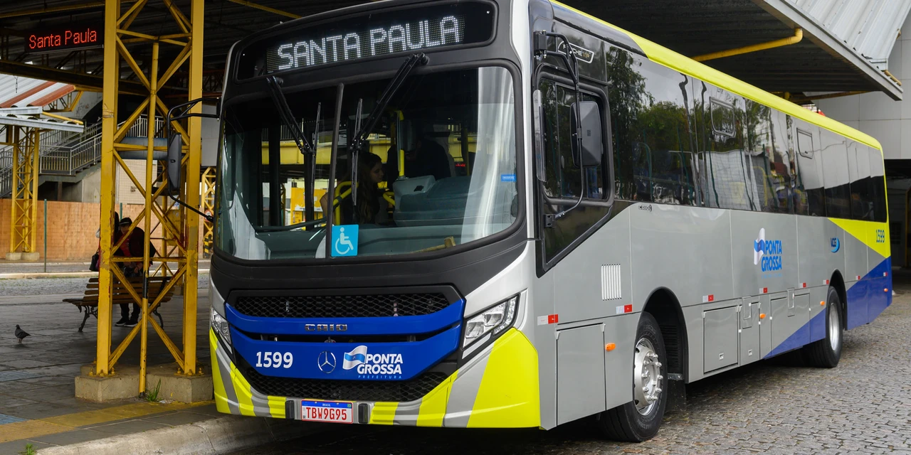 Ponta Grossa terá até 30 novos ônibus pelo novo PAC 