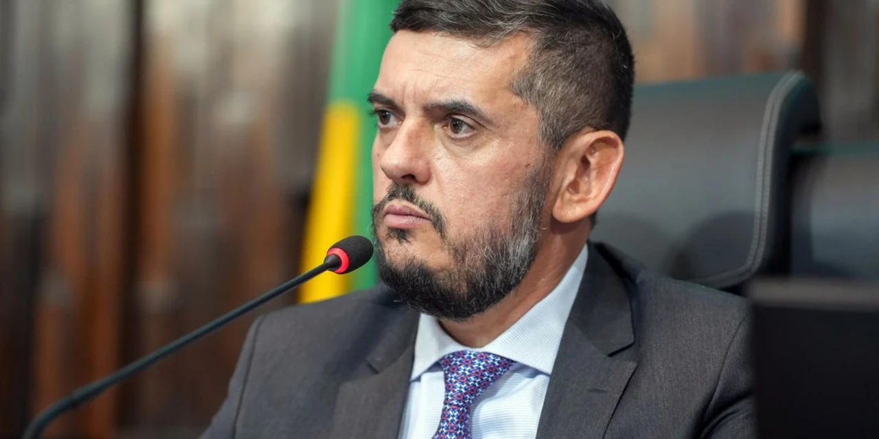 Presidente da Assembleia do Rio é preso pela PF por vazamento de operação sigilosa