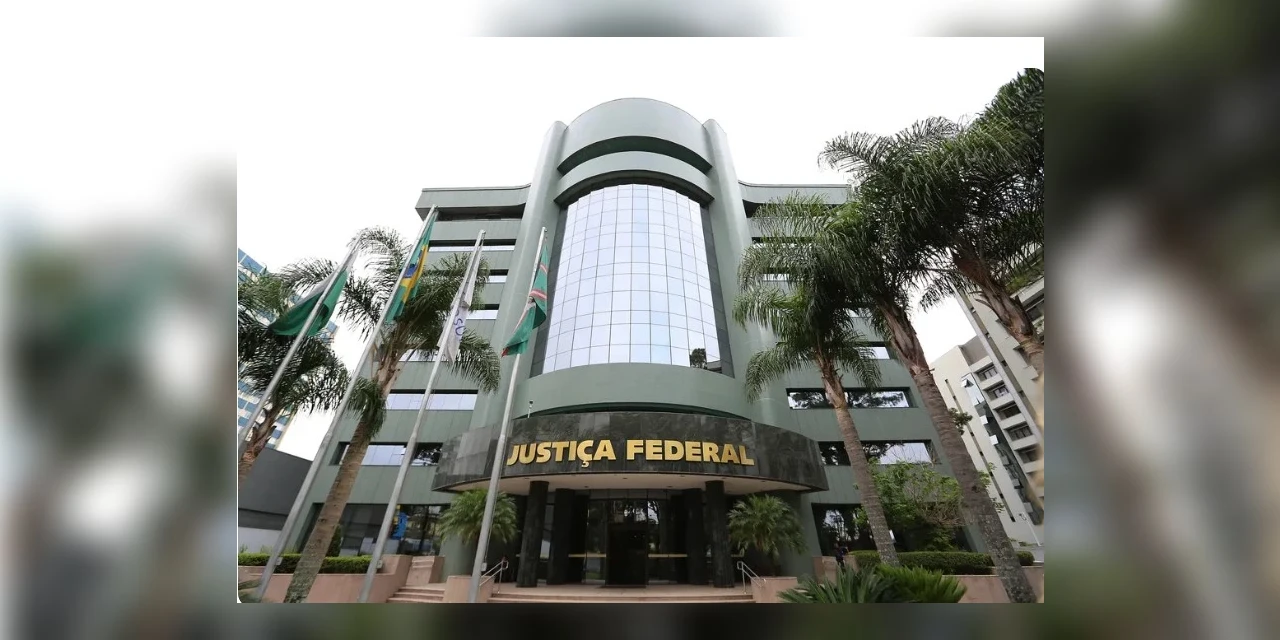 Vara de Curitiba que cuidou da Lava Jato é alvo de operação