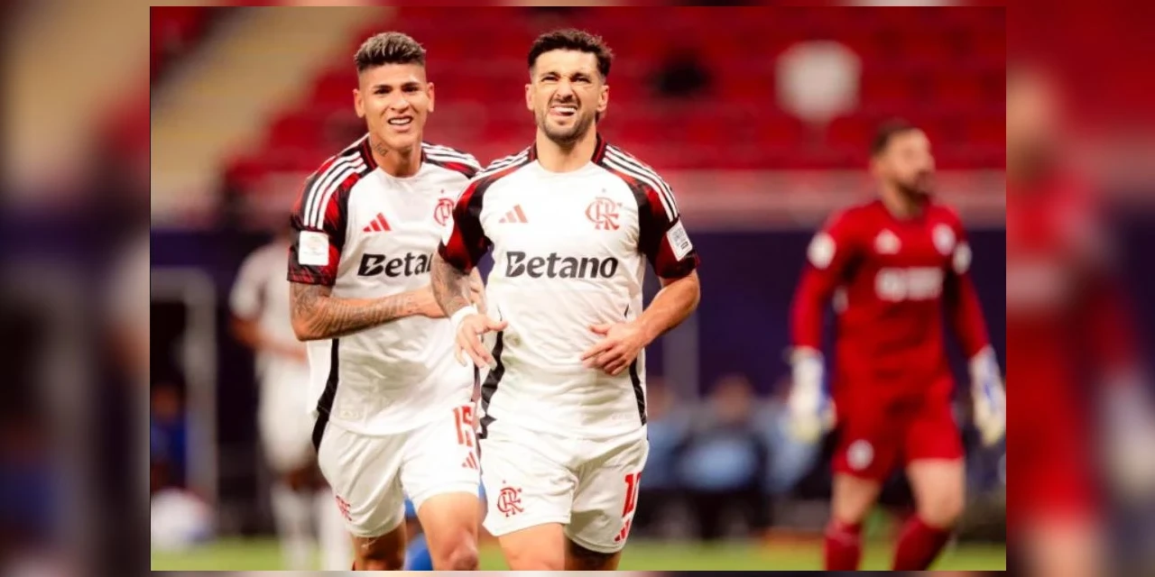 Com dois de Arrascaeta, Mengão vence o Cruz Azul e é campeão do Derby das Américas