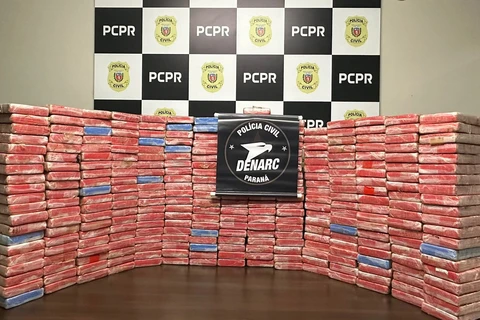 PCPR apreende 328 quilos de cocaína em carro a partir de denúncia anônima; duas mulheres foram presas