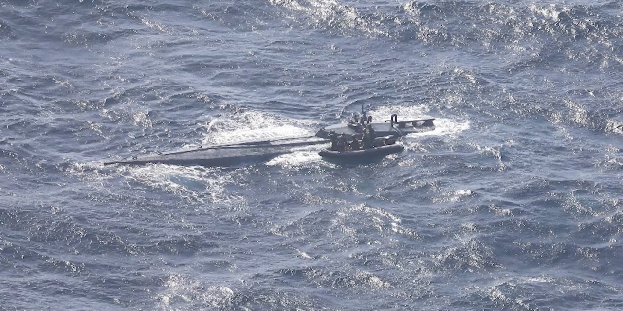 Portugal apreende submarino com nove toneladas de cocaína vindo da América Latina