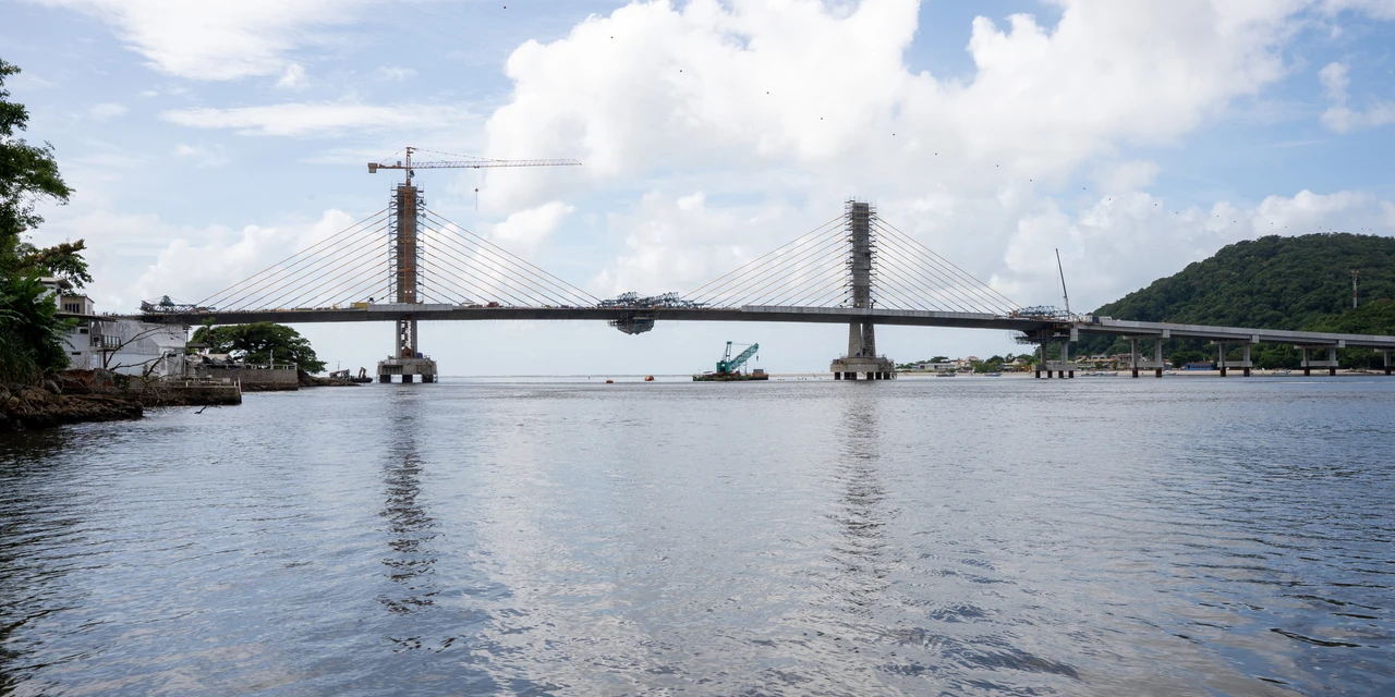 Último estai da Ponte de Guaratuba deve ser instalado na virada do mês