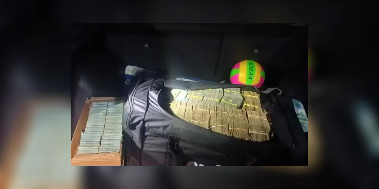 PRF acha R$ 2 milhões em porta-malas de automóvel