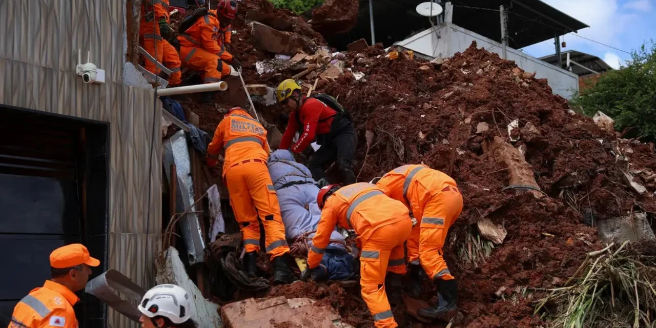 Chuvas em MG já deixaram 47 mortos e 20 desaparecidos