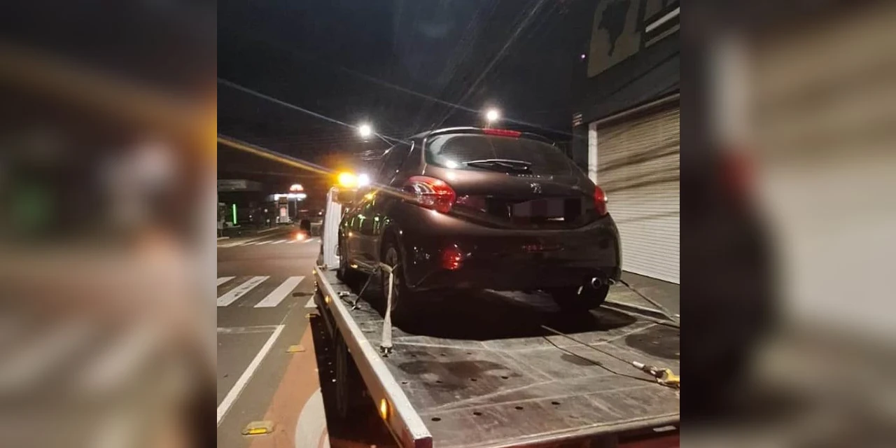 Ação da Superintendência de Trânsito apreende veículo com mais de R$ 140 mil em multas em PG