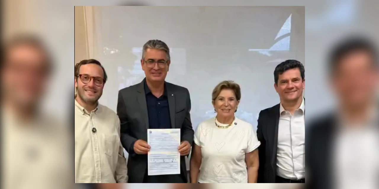 Julio Kuller se filia ao PL