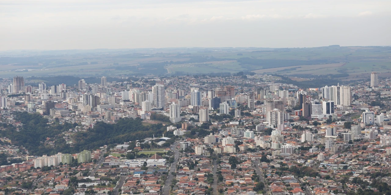 Ponta Grossa registra crescimento de 9,3% na abertura de empresas e reforça ambiente favorável ao empreendedorismo 