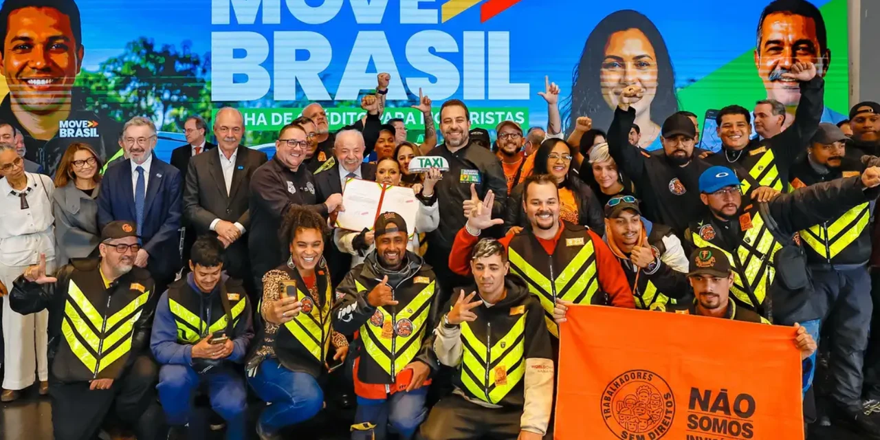 Lula cria programa de R$ 30 bilhões para motoristas de aplicativos