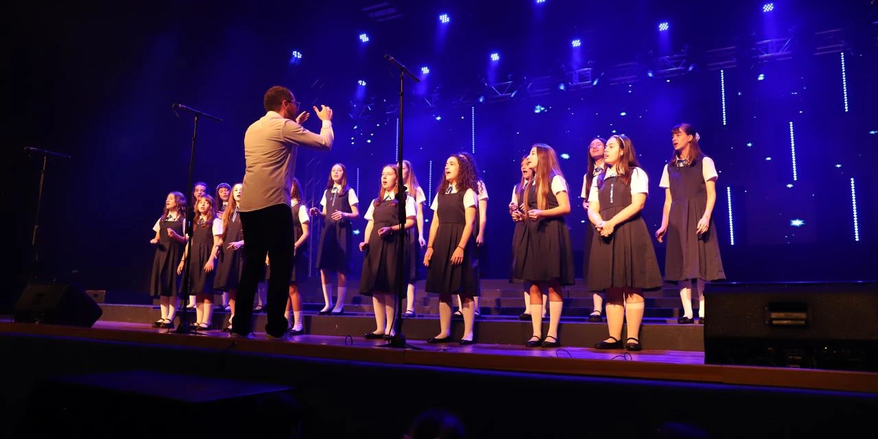 Meninas Cantoras de Ponta Grossa representaram a cidade na 17ª edição do Encontro Nacional de Coros Juvenis (Encoro)