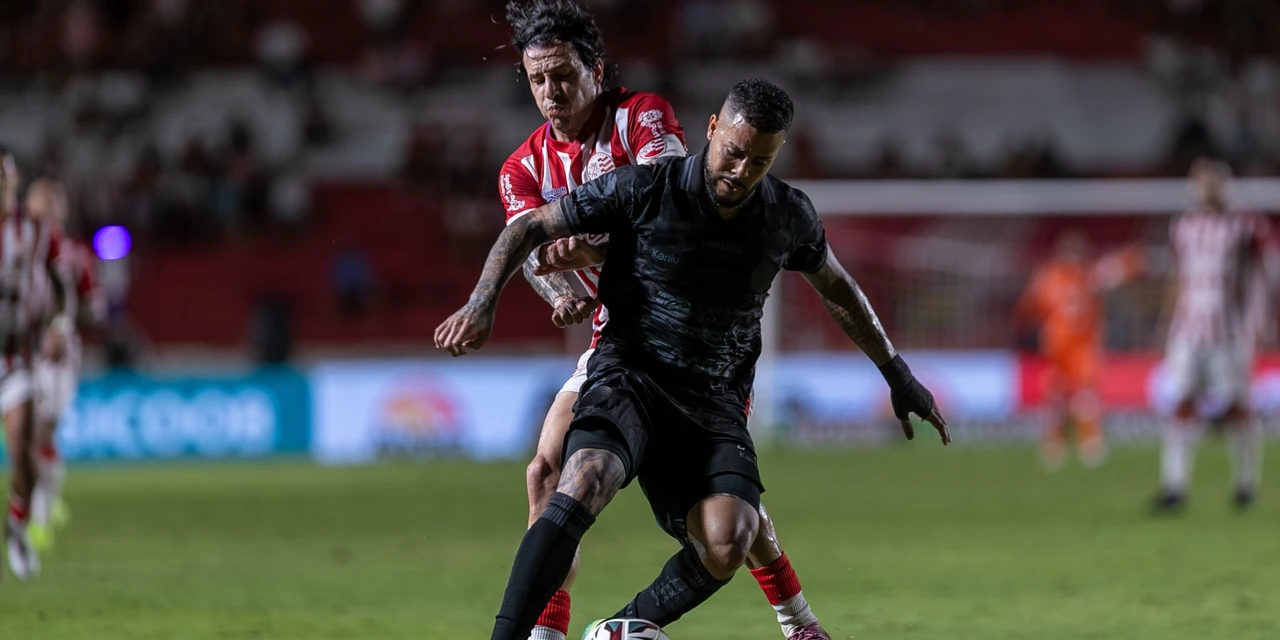 Operário faz dois gols no fim do segundo tempo e arranca empate contra o Nautico