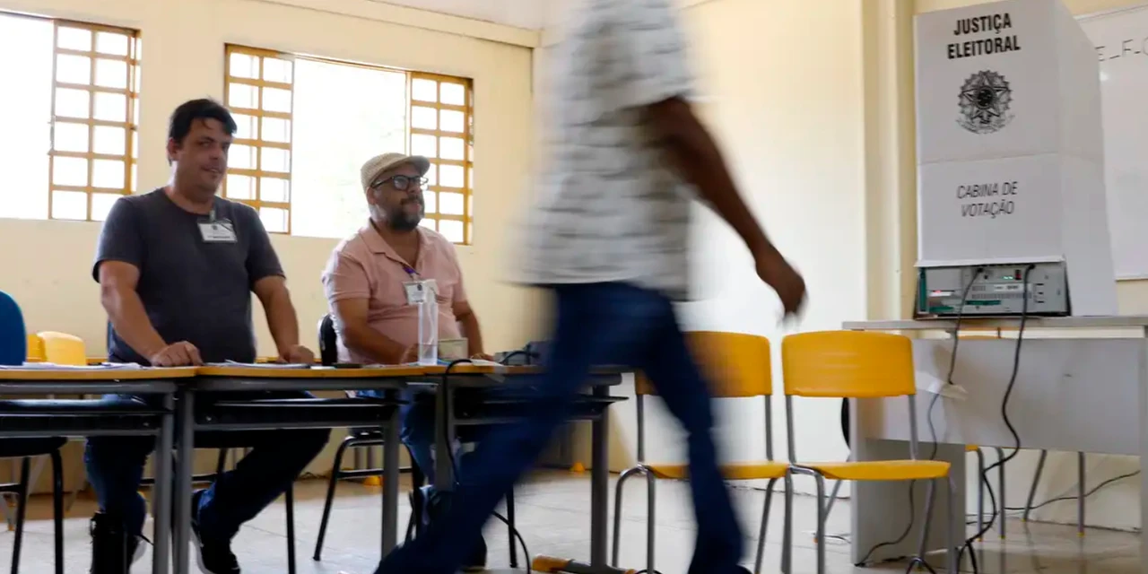 Cerca de 158,7 milhões de eleitores vão às urnas em todo o país